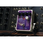 SYNTH9 Synthesizer Machine